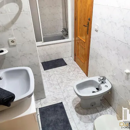 Апартаменти Ramon Gallud Holidays